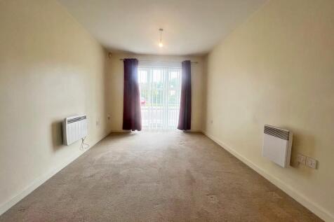 Lockfield, Off Percival Road, Runcorn photo 3