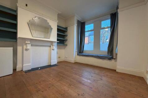 Reception Room.jpg