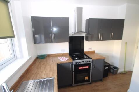 20 Hamilton Gardens, Plymouth, Devon, PL4 photo 3