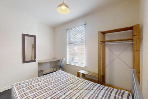 Lancing Road, Highfield, Sheffield photo 5