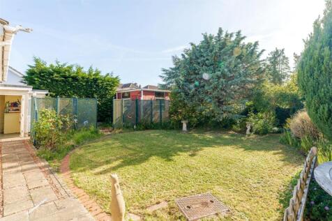 2 - garden.jpg