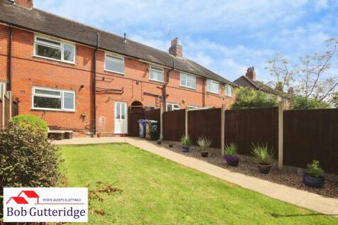 ENCLOSED REAR YARD