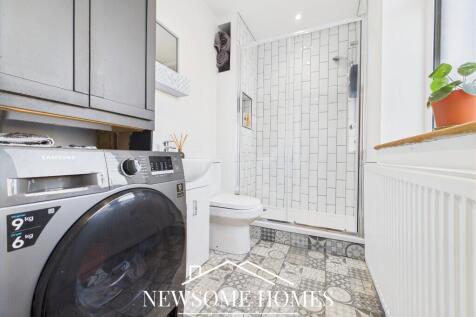 Shower Rm &amp; Utility