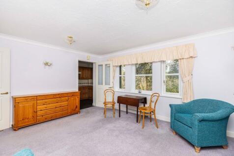 36 Brompton Court