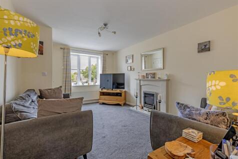 Reception Room-1.jpg
