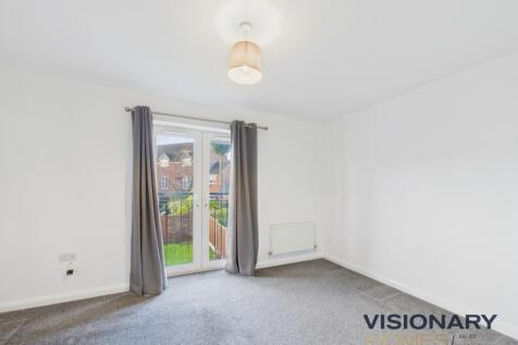 CAM03522G0-PR0235-STILL012