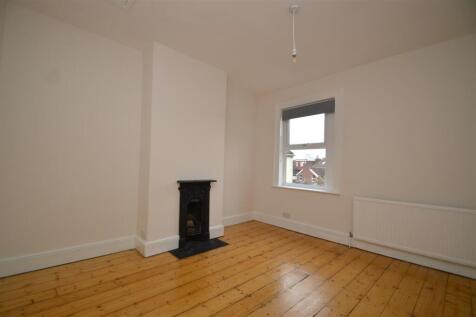 8 Beauchamp Road 2023 (4).JPG