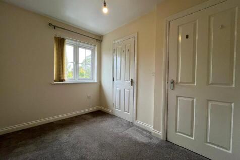 Luton Road, Dunstable, Bedfordshire, LU5 photo 4