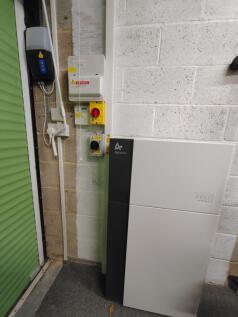 Battery 8 Swallow Close