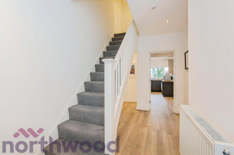 Highfield Avenue, Great Sankey, Warrington, WA5 photo 5