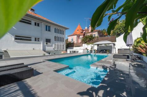 10 bedroom Villa