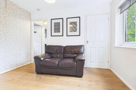 Hitchman Court photo 4