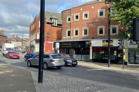 Retail Property (high street) to rent Image 5