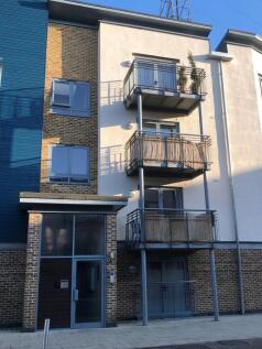 1-bed flat on Marine House, Colchester, Essex, £1,100/mo