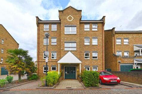 2-Lymington-House (12).JPG