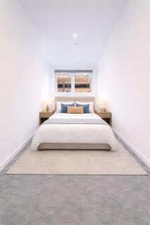 Strawberry Hill,, Newbury,, Birkshire,, RG14 photo 3
