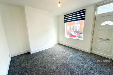 Gadsby St, Nuneaton, CV11 photo 3