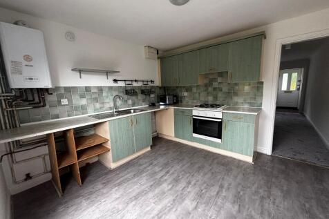 25, Brookdale Park, Crewe, CW2 photo 4