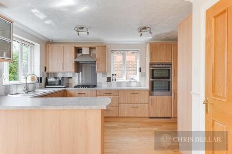 Campbell Close WM-20.jpg