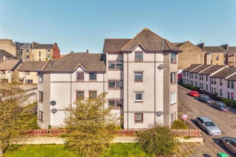 38F Rosebank Street Dundee-6.JPG