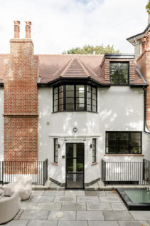 308036 - 20250902-TMH_NETHERHALL-GDNS-10_HI_RES...