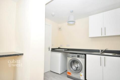 eb11873f-Room