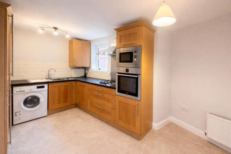 Kitchen/Dining Ar...