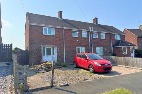 Princes Risborough, HP22 - property photo
