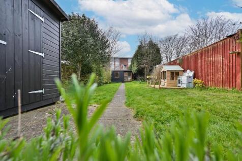 Rear Gdn main