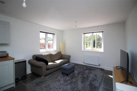 Sovereign Close, Netley Abbey, Southampton, Hampshire, SO31 photo 4