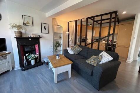 lounge 1