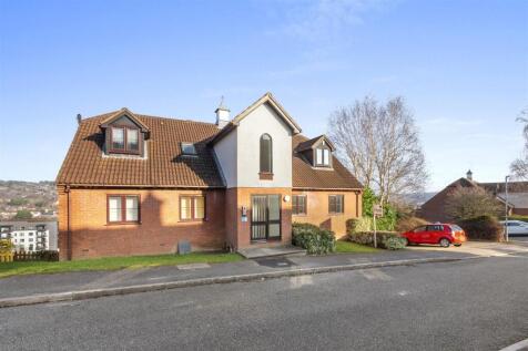 26 Ripley Close, HP13 5LF-14.jpg