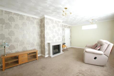 Rushcombe Way, Corfe Mullen, Wimborne, Dorset, BH21 photo 4