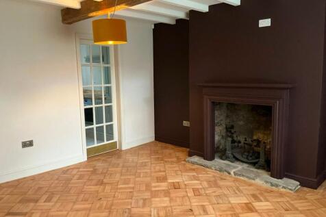Stone Pale, Whitefield, M45 photo 5