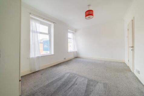 Call 02920 454555 to secure your viewing_15