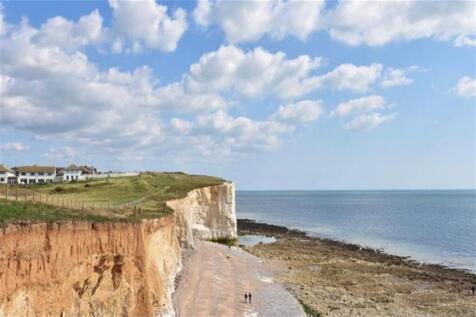 Close to cliff top w