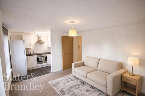 22 Chardlace - Living room