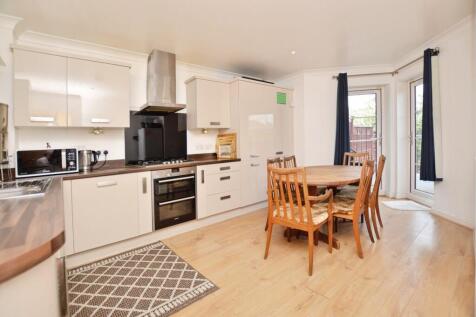 b8ec7a67-Kitchen ...