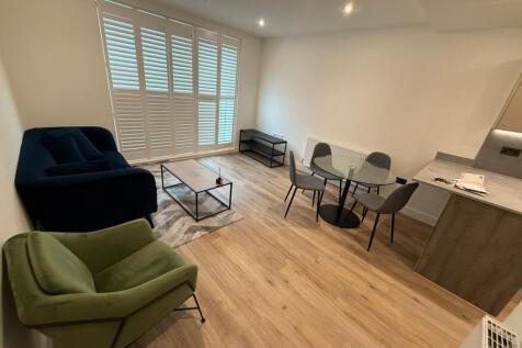 Luxury 2 bedroom apartment To Let Snowhill Wharf