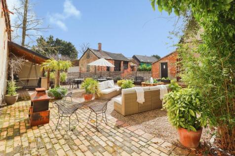 Property Image 37