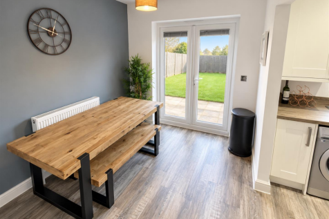 Hermitage Close, Ashbourne DE6 1TG photo 4