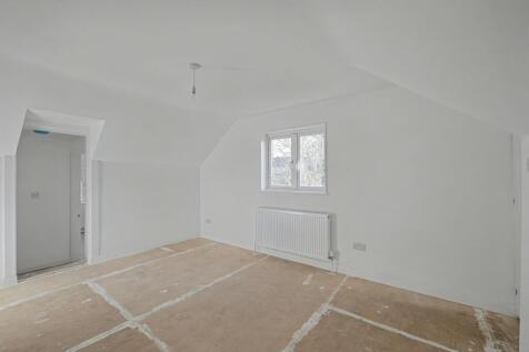 69 Headley Road, Liphook, Hampshire, GU30 7PR