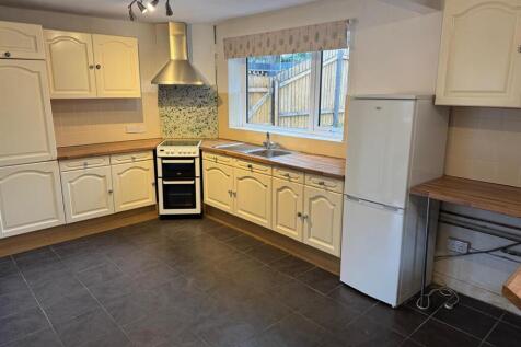 Malham Road, Brighouse photo 4