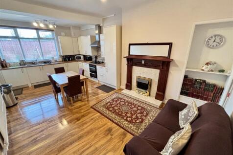 Open Plan Kitchen, Dining and Sitting Room