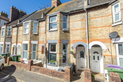 Folkestone, CT19 - property photo