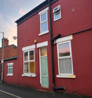 Lowfield Road Stockport, Stockport, SK2 6RW.png