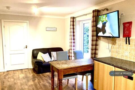 Communal Areas With Seating