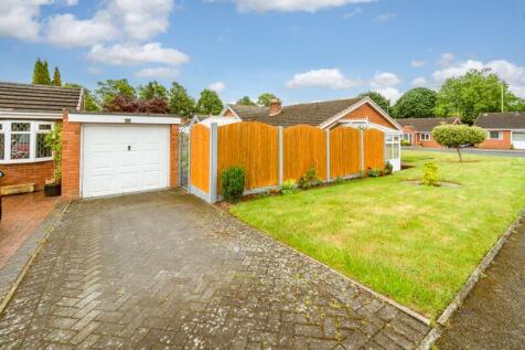GARAGE &amp; DRIVEWAY