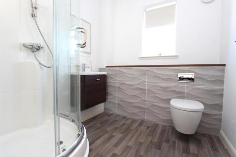 Bathroom.JPG