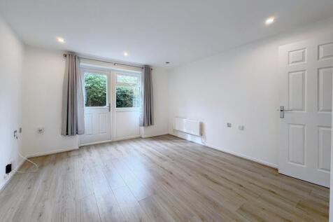 Winceby Place, Coventry, CV4 photo 4